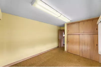2300  Kevenauer Dr, Brookfield, WI 53005 - Photo 20