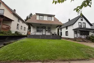 1055 N 68th St, Wauwatosa, WI 53213 - Photo 1