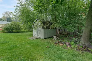 924 W Grand Ave, Port Washington, WI 53074 - Photo 38