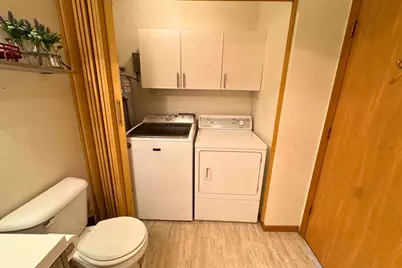 859 E Loos St #2, Hartford, WI 53027 - Photo 18