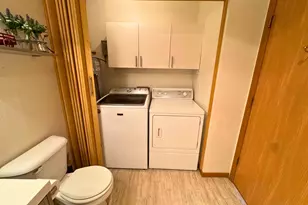 859 E Loos St, Hartford, WI 53027 - Photo 18