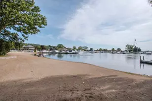 269 Fontana Blvd, Fontana, WI 53125 - Photo 30