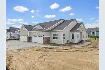855  Stirling Dr #Bldg 21, 41, Oconomowoc, WI 53066 - Photo 4