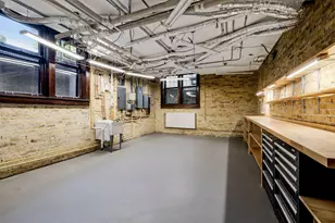 3107 N Shepard Ave, Milwaukee, WI 53211 - Photo 40