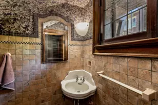 3107 N Shepard Ave, Milwaukee, WI 53211 - Photo 18