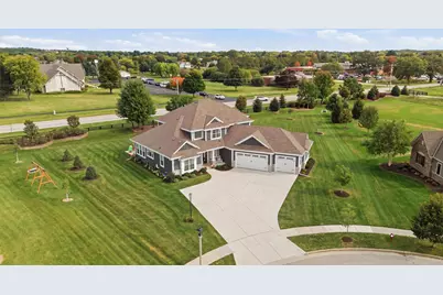 111  Sycamore Ct, Hartland, WI 53029 - Photo 64