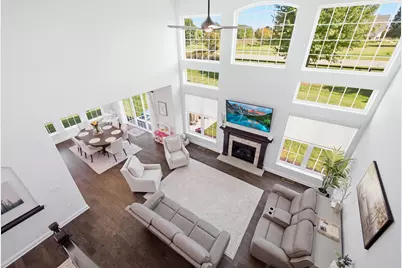 111  Sycamore Ct, Hartland, WI 53029 - Photo 14