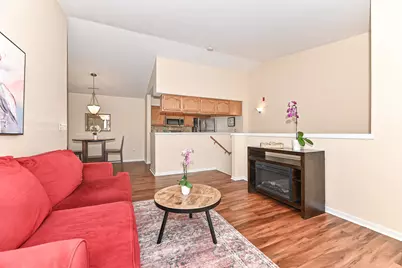 7984 N 107th St #5, Milwaukee, WI 53224 - Photo 4