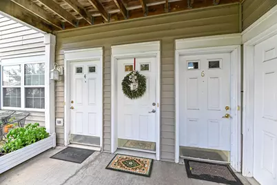 7984 N 107th St #5, Milwaukee, WI 53224 - Photo 2