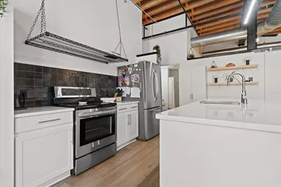 205 N Water St #305, Milwaukee, WI 53202 - Photo 18