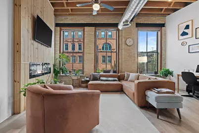 205 N Water St #305, Milwaukee, WI 53202 - Photo 10