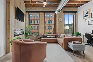 205 N Water St, Milwaukee, WI 53202 - Photo 10