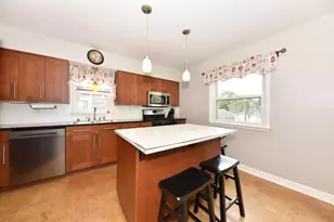 3049 N 90th St, Milwaukee, WI 53222 - Photo 6