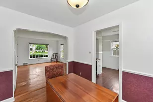 2161 W Raleigh Ave, Glendale, WI 53209 - Photo 10