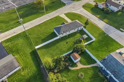 3022  Main Ave, Sheboygan, WI 53083 - Photo 30