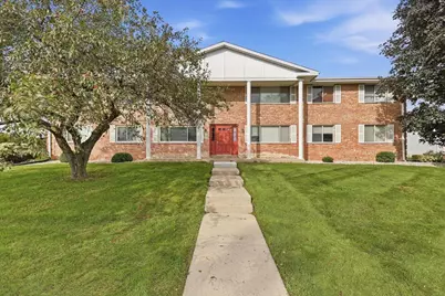 10278 W Whitnall Edge Cir #204, Franklin, WI 53132 - Photo 1