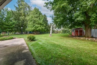 W7478  Pleasant St, Darien, WI 53115 - Photo 38