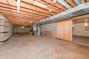 W7478 Pleasant St, Darien, WI 53115 - Photo 36