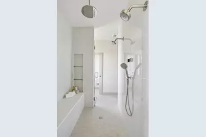 N50W18626  Woodfield Way, Menomonee Falls, WI 53051 - Photo 22