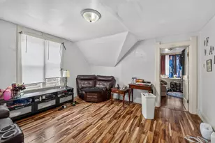 2740 N Buffum St, Milwaukee, WI 53212 - Photo 6