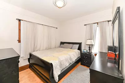 3332 S 9th Pl, Milwaukee, WI 53215 - Photo 20