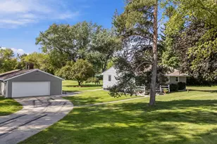 N60W22805 Silver Spring Dr, Lisbon, WI 53089 - Photo 30