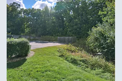 2030  Rainbow Lake Ln #316, West Bend, WI 53090 - Photo 14