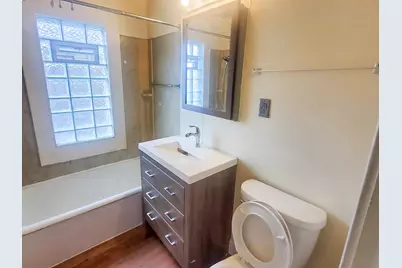 915  Minnesota Ave, South Milwaukee, WI 53172 - Photo 14