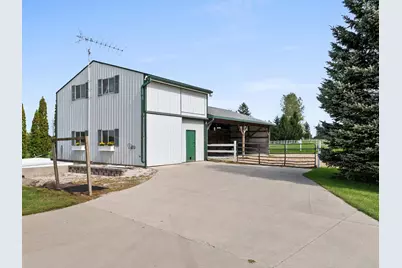 W6188  Linda Ln, Plymouth, WI 53073 - Photo 54