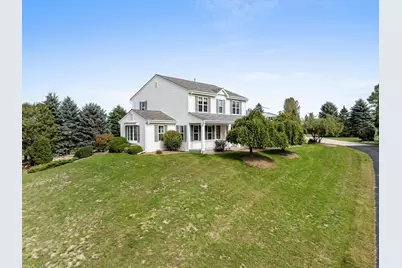 W6188  Linda Ln, Plymouth, WI 53073 - Photo 10