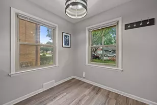 5168 N 68th St, Milwaukee, WI 53218 - Photo 4