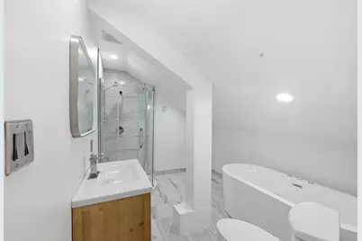 1350 N 55th St, Milwaukee, WI 53208 - Photo 20