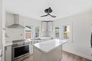 1350 N 55th St, Milwaukee, WI 53208 - Photo 10