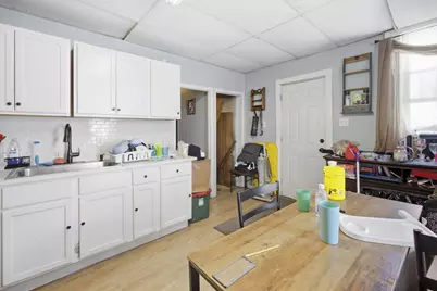 2512 W Rogers St, Milwaukee, WI 53204 - Photo 4