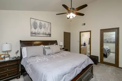 2120 W Good Hope Rd #8, Glendale, WI 53209 - Photo 14