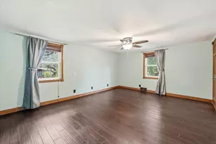N8016 Hubert Dr, Beaver Dam, WI 53916 - Photo 14