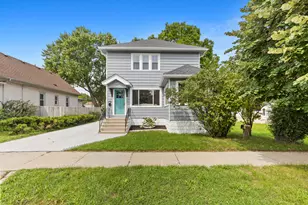 2559 S 84th St, West Allis, WI 53227 - Photo 2