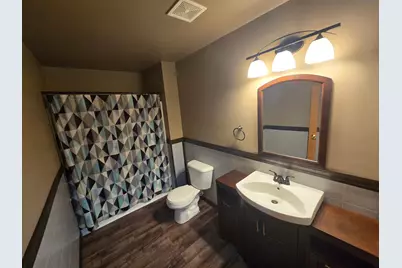 6000  S Buckhorn Ave #302, Cudahy, WI 53110 - Photo 16