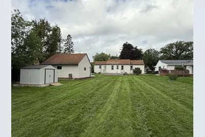4550 N 103rd St, Wauwatosa, WI 53225 - Photo 4