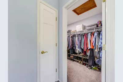 4645 W Sherwood Dr, Franklin, WI 53132 - Photo 24