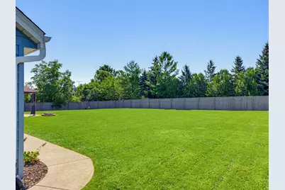 4645 W Sherwood Dr, Franklin, WI 53132 - Photo 48