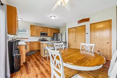 W1064  Audubon Park Dr, Ixonia, WI 53036 - Photo 14