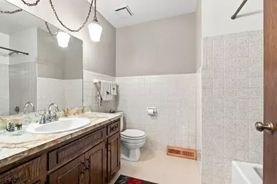 W174N9847  Wendy Ln, Germantown, WI 53022 - Photo 22