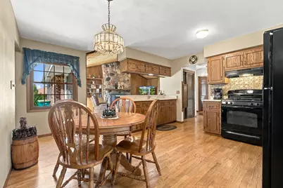 W174N9847  Wendy Ln, Germantown, WI 53022 - Photo 12