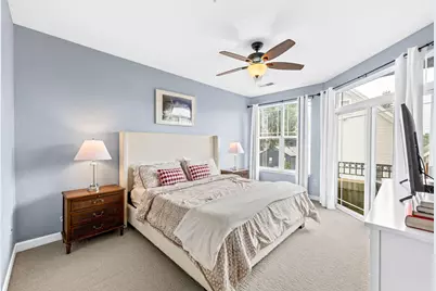 1619 N Farwell Ave #108, Milwaukee, WI 53202 - Photo 6