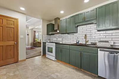 7002  26th Ave, Kenosha, WI 53143 - Photo 14