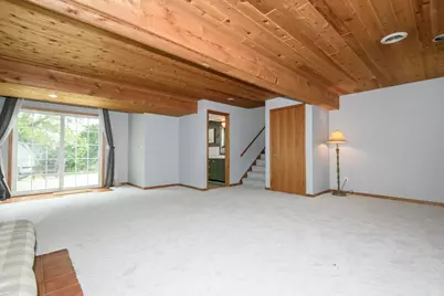 929  Howard St, Waukesha, WI 53188 - Photo 30