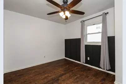929  Howard St, Waukesha, WI 53188 - Photo 20