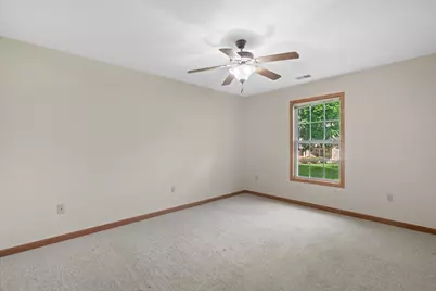 1102 N Sunnyslope Dr #104, Racine, WI 53406 - Photo 24