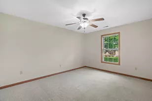 1102 N Sunnyslope Dr, Racine, WI 53406 - Photo 24